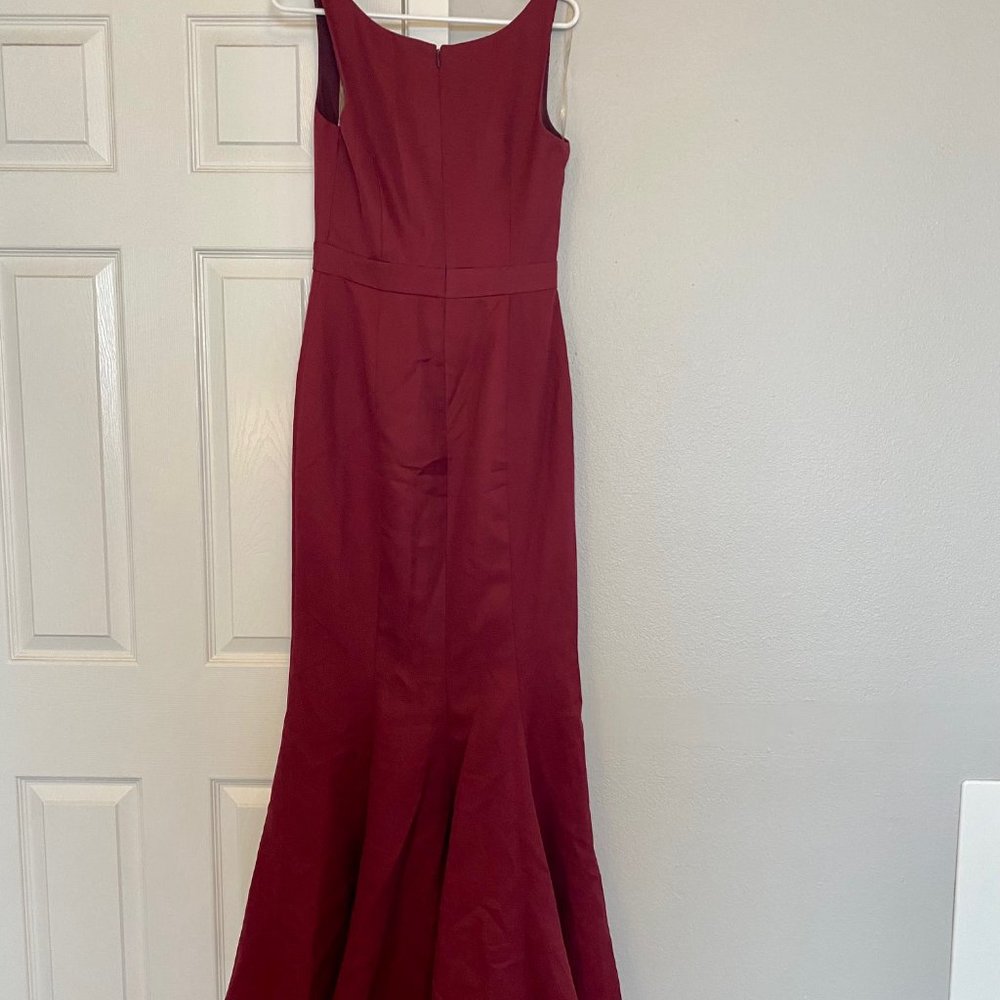 Fame and Partners gorgeous gown size 6 - Picture 3 of 3